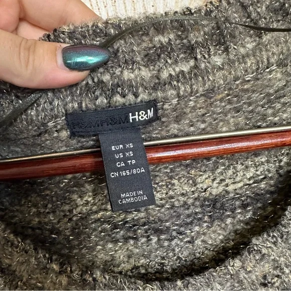 H&M Cozy Sweater Dress Gold Black Metallic XS - Picture 3 of 6